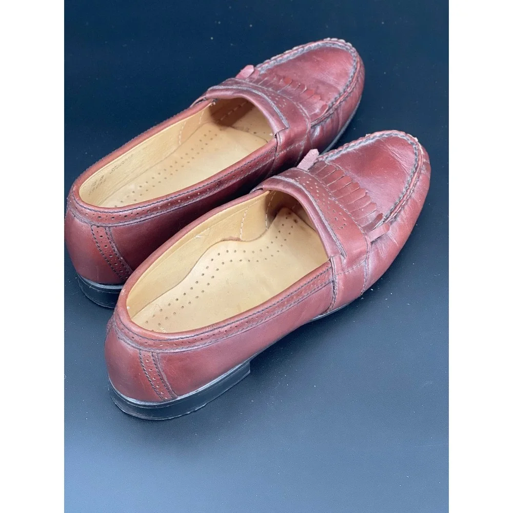 Genuine Moccasins Mens Burgundy Leather Kiltie Loafers Slip On 9.5B‎